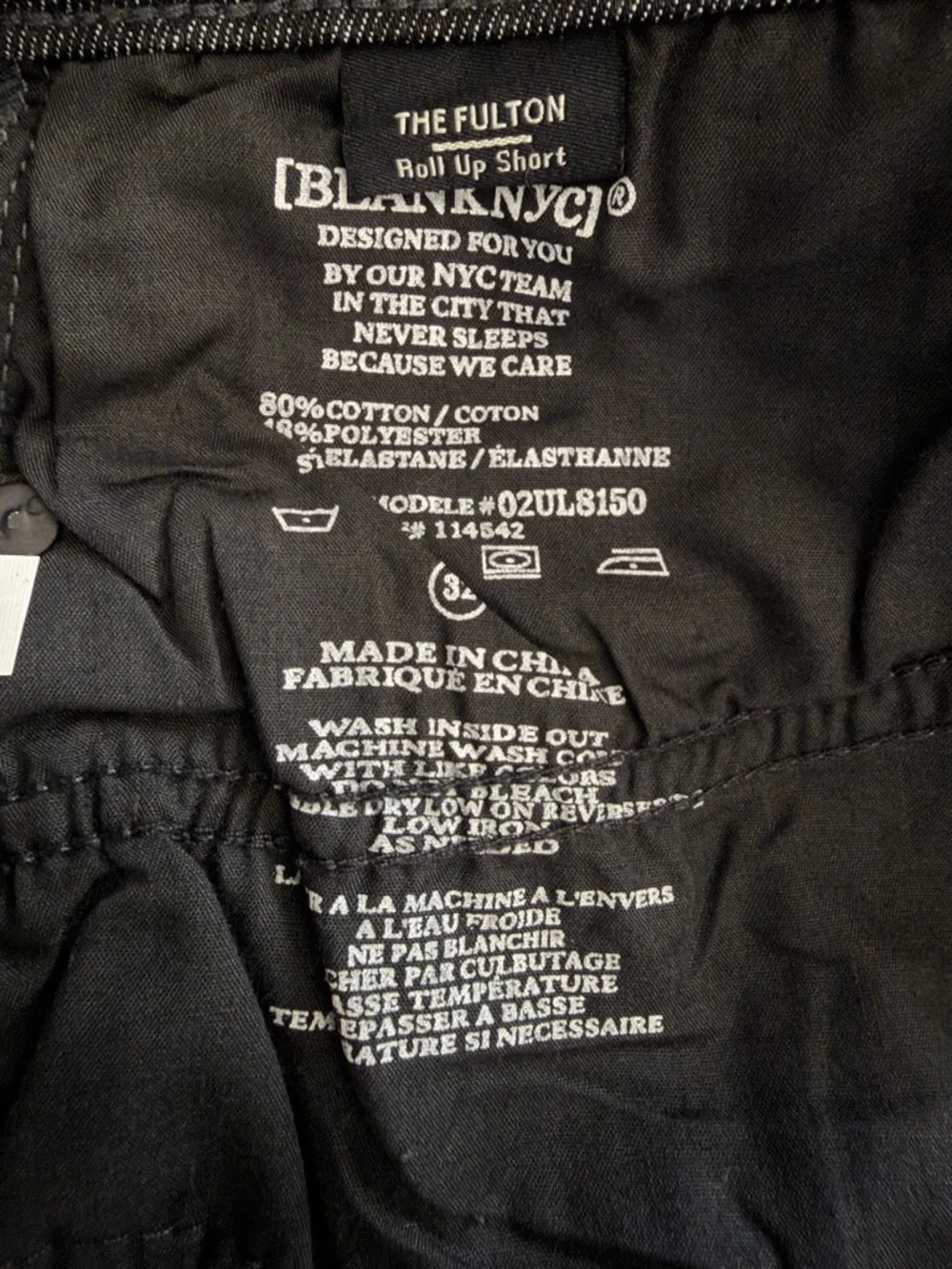BLANK NYC The Fulton Roll Up‎ Black Distressed Jean Shorts Size 32 NEW